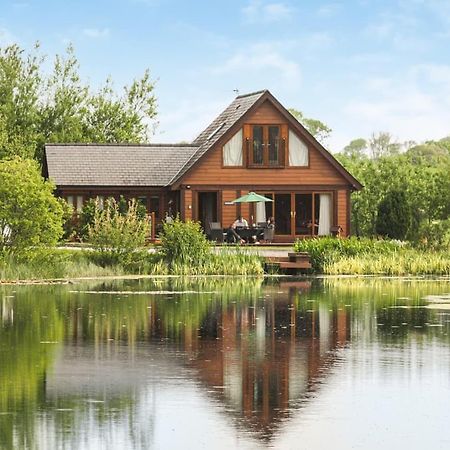 Anglesey Lakeside Lodges Менай-Бридж Екстер'єр фото