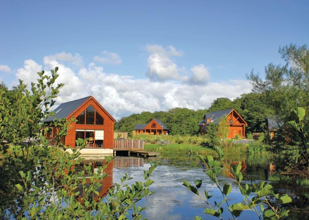 Anglesey Lakeside Lodges Менай-Бридж Екстер'єр фото