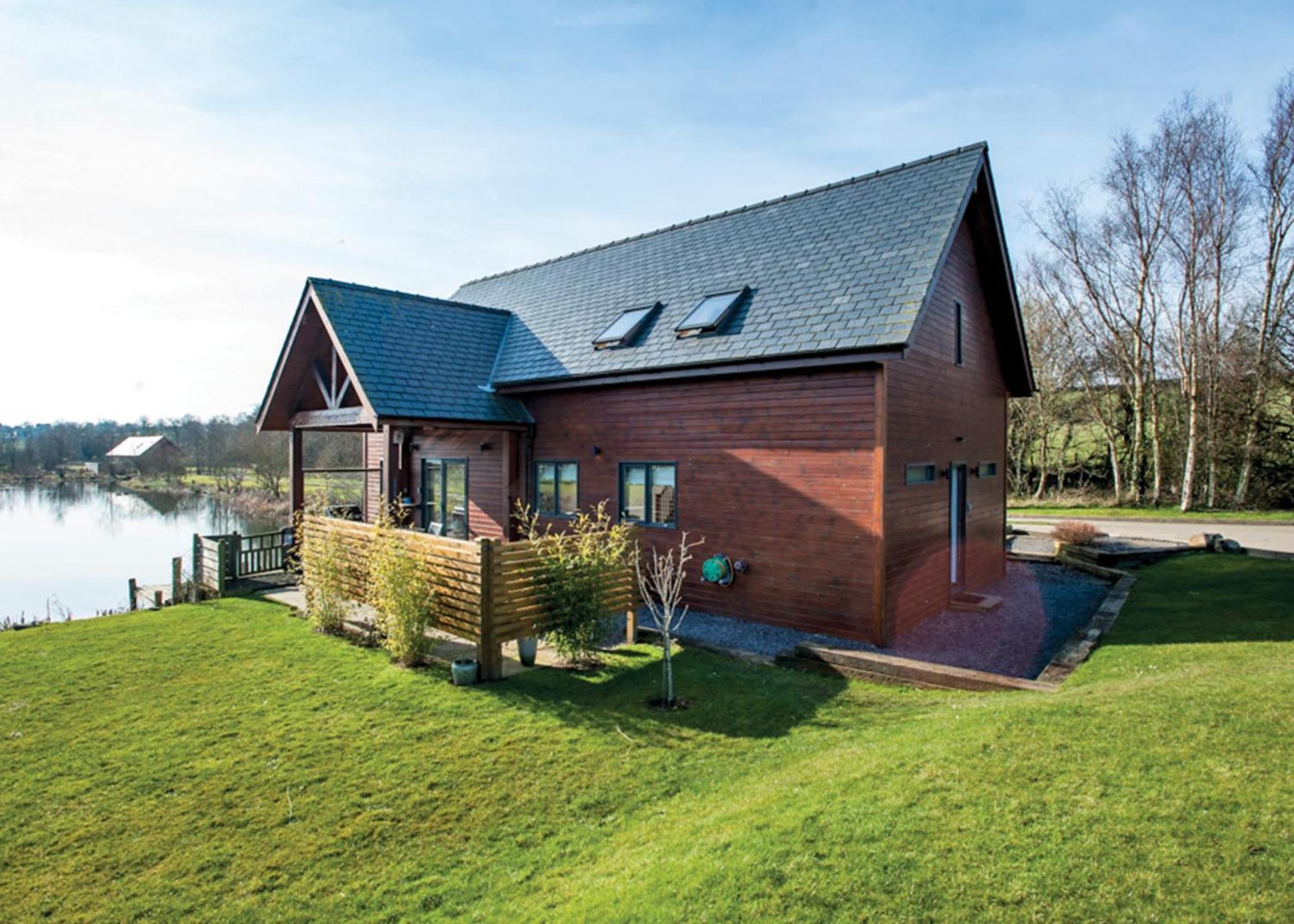 Anglesey Lakeside Lodges Менай-Бридж Екстер'єр фото